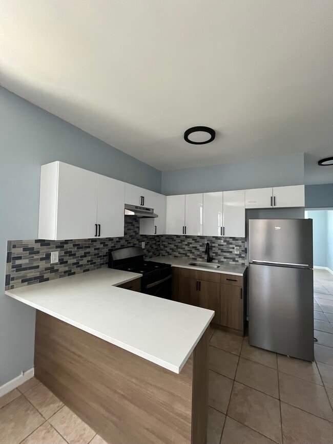 134 Wilkinson Ave, Unit 3L in Jersey City, NJ - Building Photo - Building Photo