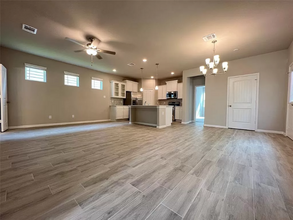 7950 Fijian Cypress Dr in Cypress, TX - Foto de edificio - Building Photo