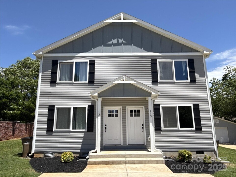 133 Openview Dr in Lincolnton, NC - Building Photo