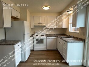 5908 W Camas Ln in Boise, ID - Building Photo - Building Photo