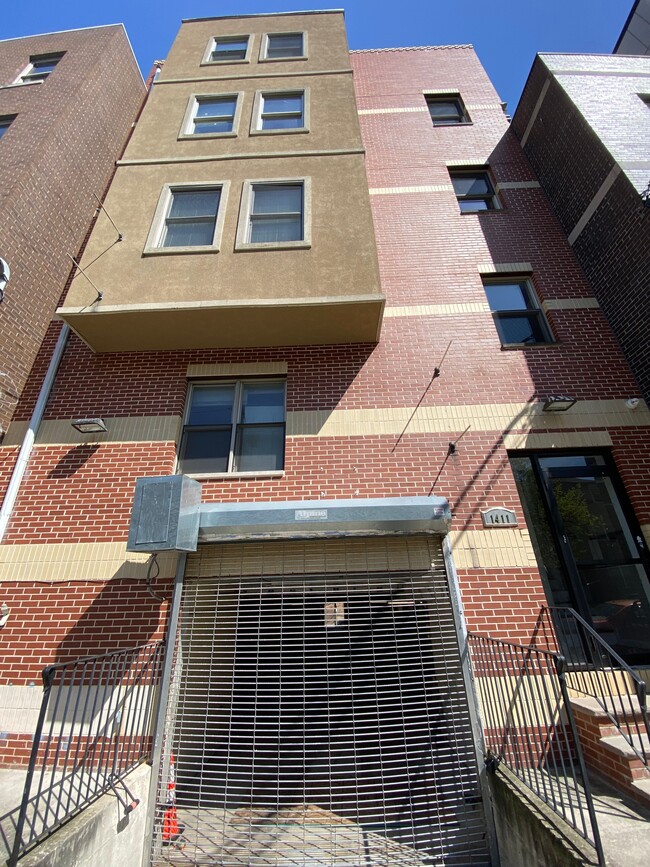 1411 N 15th St, Unit #1A in Philadelphia, PA - Building Photo - Building Photo