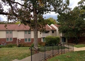 32 Woodglen Apartment, Unit B 14 in Arnold, MO - Building Photo