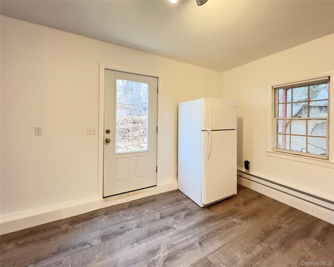 330 Horsepound Rd in Carmel, NY - Building Photo - Building Photo