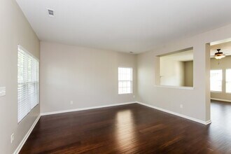 114 Farmers Folly Dr in Mooresville, NC - Building Photo - Building Photo