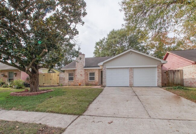 4131 Lufborough Dr in Houston, TX - Building Photo - Building Photo