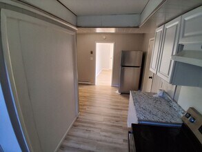 65-67 Railroad St in Glen Lyon, PA - Foto de edificio - Building Photo