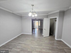 1455 E Cheltenham Ave in Philadelphia, PA - Building Photo - Building Photo