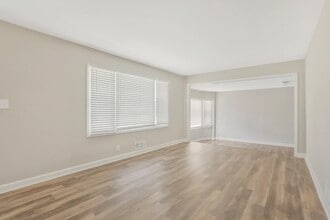 2585 Hatfield Cir SE in Atlanta, GA - Building Photo - Building Photo
