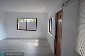 920 NW 8th Ave in Pompano Beach, FL - Building Photo - Building Photo