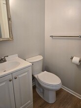 1244 Colonial Dr in Ashland, OH - Building Photo - Building Photo