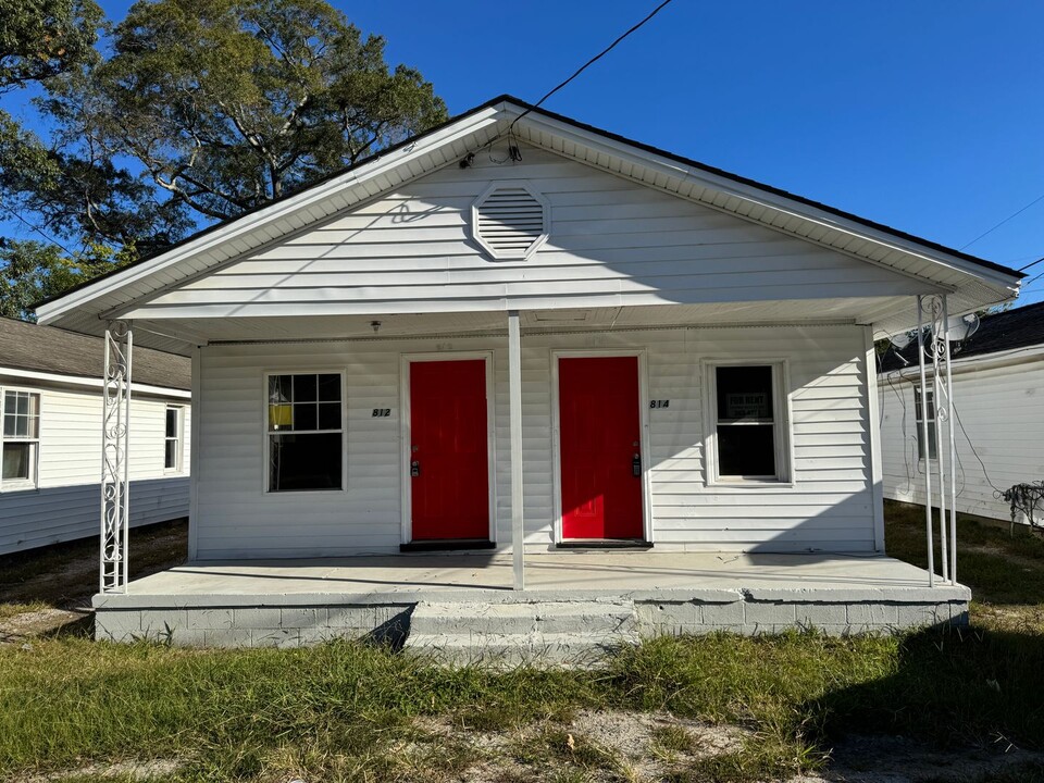 812-814 E Grand Ave in Rocky Mount, NC - Building Photo