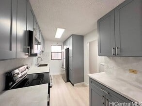 98-487-487 Koauka Loop in Aiea, HI - Building Photo - Building Photo