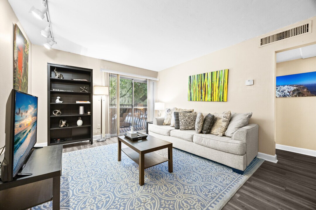 1700 SW 16th Ct in Gainesville, FL - Building Photo