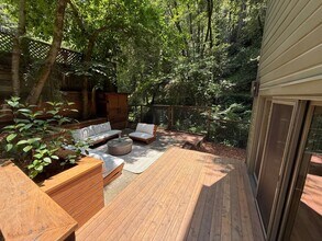 203 Madrone Ave in Larkspur, CA - Building Photo - Building Photo