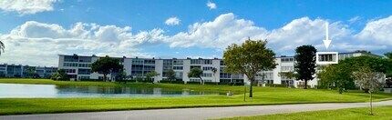 4053 Hythe A in Boca Raton, FL - Building Photo - Building Photo