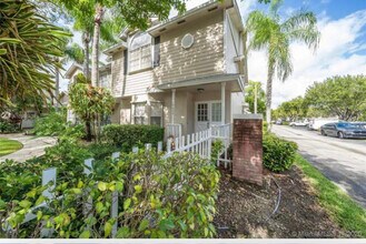 14600 SW 122nd Pl in Miami, FL - Building Photo - Building Photo