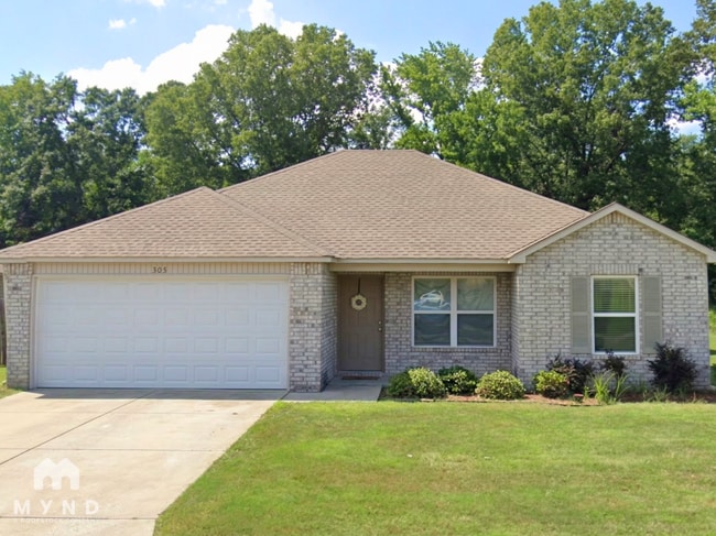 property at 305 Westwood Dr