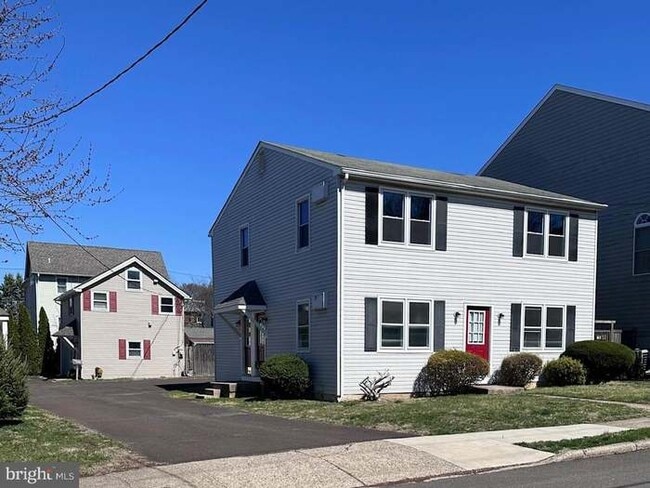 201 N Hamilton St, Unit 201 A in Doylestown, PA - Building Photo - Building Photo