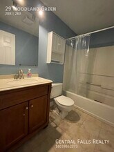 29 Woodland Green in Rochester, NH - Building Photo - Building Photo