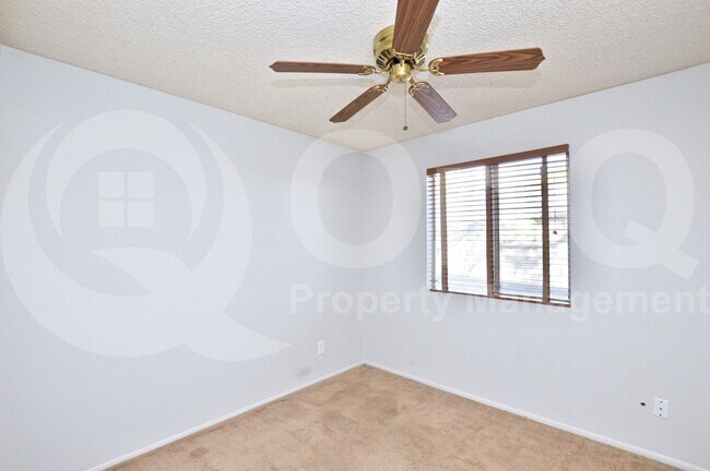6212 S Taylor Dr in Tempe, AZ - Building Photo - Building Photo