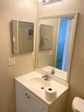 5803 8th Street Ct E, Unit 5801 8th st ct E in Bradenton, FL - Building Photo - Building Photo