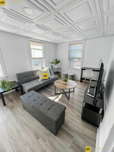 158 Everett St, Unit 3 in Boston, MA - Building Photo - Building Photo