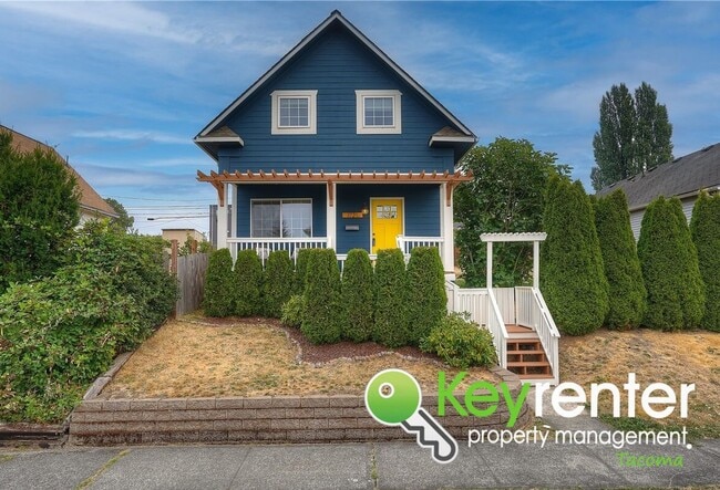 property at 1721 S Cushman Ave