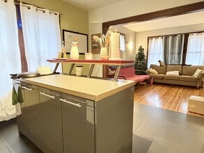 693 Partington Ave in Windsor, ON - Building Photo - Building Photo