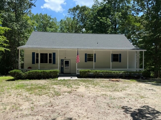 property at 5600 Pear Cottage Ln