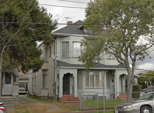 1074-1076 43rd St in Emeryville, CA - Building Photo - Building Photo