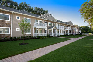 Fairfield Estates At St James Apartments