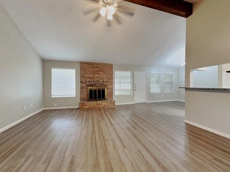 16509 Cairngorm Dr in Houston, TX - Building Photo