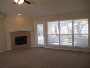 2952 Majestic Oaks Ln in Green Cove Springs, FL - Building Photo - Building Photo