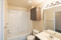 Bellfort Pines Apartments photo'