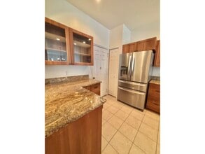 3647 Pine Oak Cir in Ft. Myers, FL - Building Photo - Building Photo