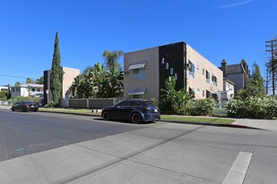 4808 Riverton Ave Apartments