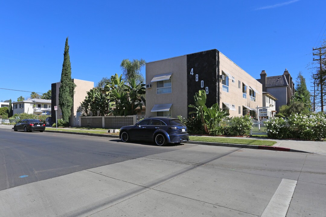 4808 Riverton Ave in North Hollywood, CA - Building Photo