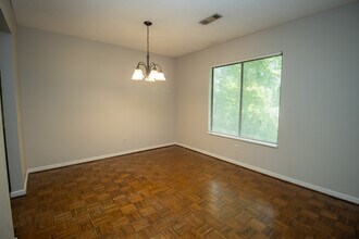 1005 Creekside Wy in Columbia, SC - Building Photo - Building Photo