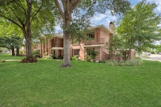 4702 Cashel Cir in Houston, TX - Building Photo - Building Photo