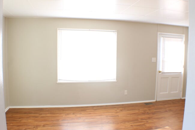 3502 N Sterling Ave in Peoria, IL - Building Photo - Building Photo