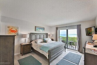 25720 Hickory Blvd in Bonita Springs, FL - Building Photo - Building Photo