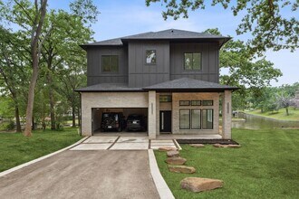 111 Nob Hill Cir in Malakoff, TX - Building Photo - Building Photo