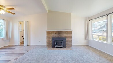 17016 40th Ave S in Seatac, WA - Building Photo - Building Photo