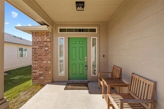631 Pinnacle Dr in Georgetown, TX - Building Photo - Building Photo