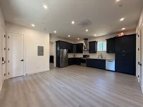 812 Nash Rd in Los Altos, CA - Building Photo - Building Photo