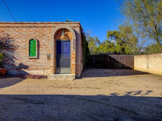 3427 E Fairmount St in Tucson, AZ - Building Photo - Building Photo
