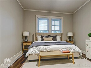 1832 Wilmore Dr in Charlotte, NC - Foto de edificio - Building Photo