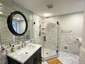 24 Warwick Rd in Brookline, MA - Building Photo - Building Photo