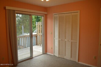 2200 Marsh Point Rd in Neptune Beach, FL - Building Photo - Building Photo