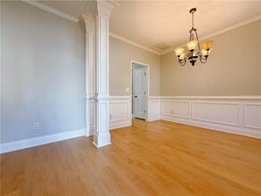 636 Royal Crest Ct in Canton, GA - Building Photo - Building Photo